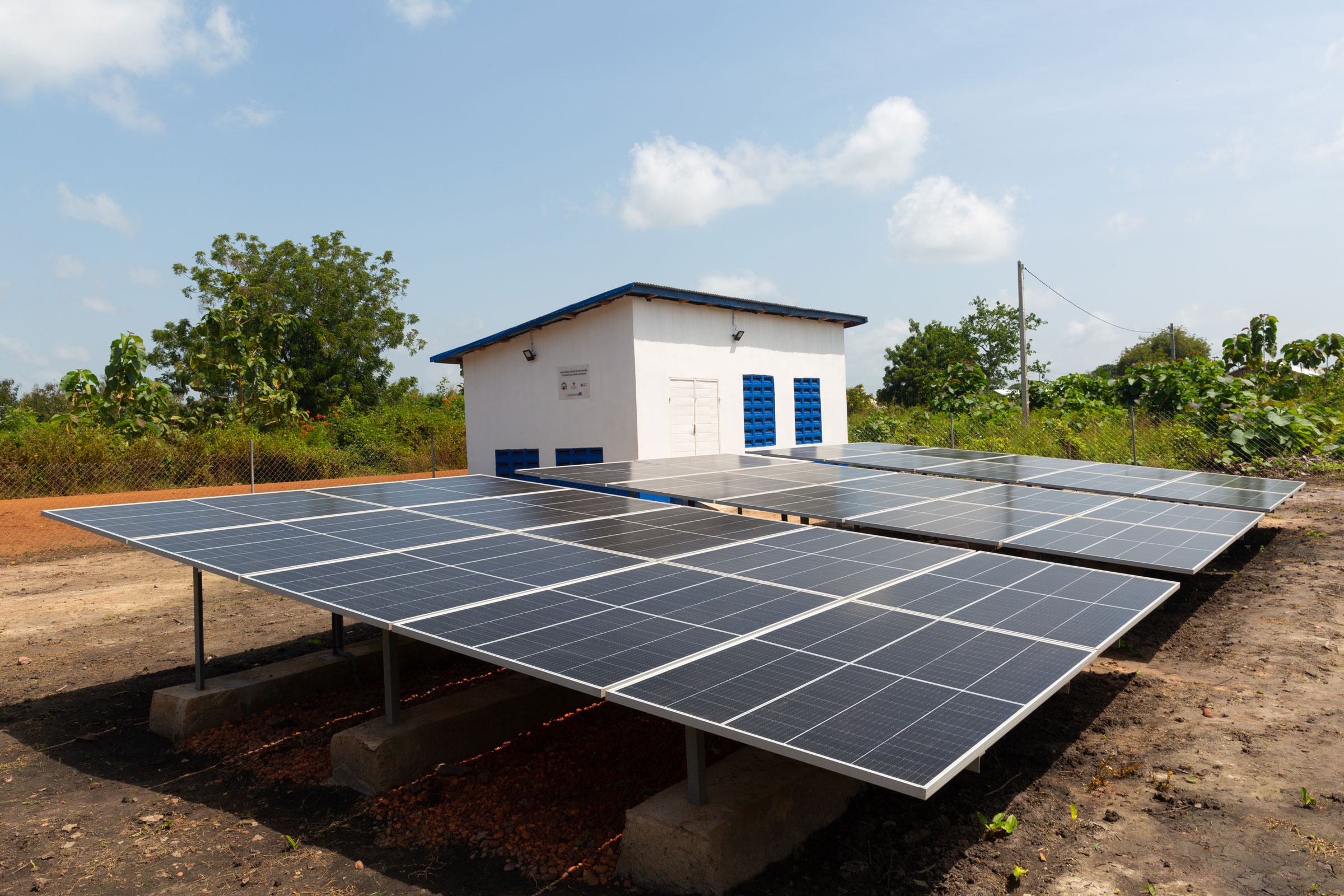 Takpatchiome Village's new solar mini-grid system